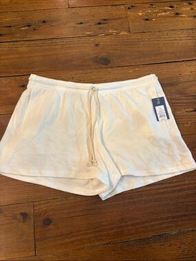 Universal Thread Cream Ribbed High-Waist Lounge Shorts with Drawstring